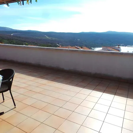 5 Apartment