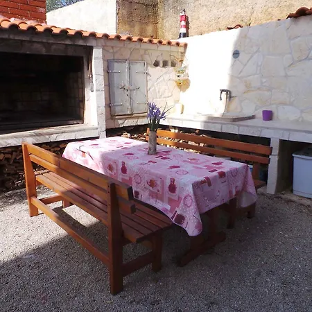 5 Apartament *