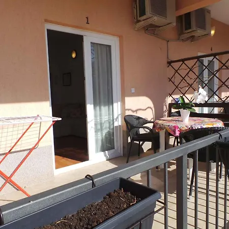 5 Apartament *
